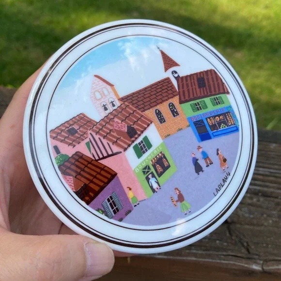 Vintage Villeroy & Boch Village Square Design Naif Trinket Porcelain Candy Box - Picture 2 of 10